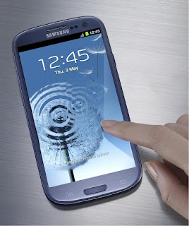 Смартфон Samsung Galaxy S III