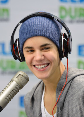 Justin Bieber and Austin Mahone Visit The Elvis Duran Show