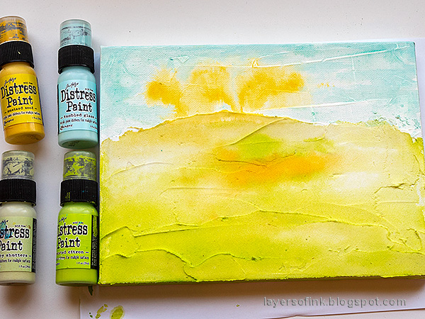 Layers of ink - Spring Canvas Mixed Media Tutorial by Anna-Karin Evaldsson. Paint with acrylic paint.