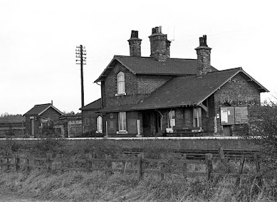 Elsham railway station showing the buildings - picture on Nigel Fisher's Brigg Blog