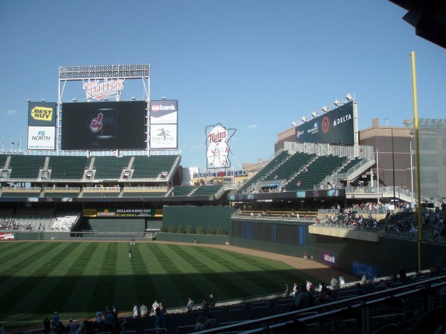 target field twins. Twins logo in centerfield!