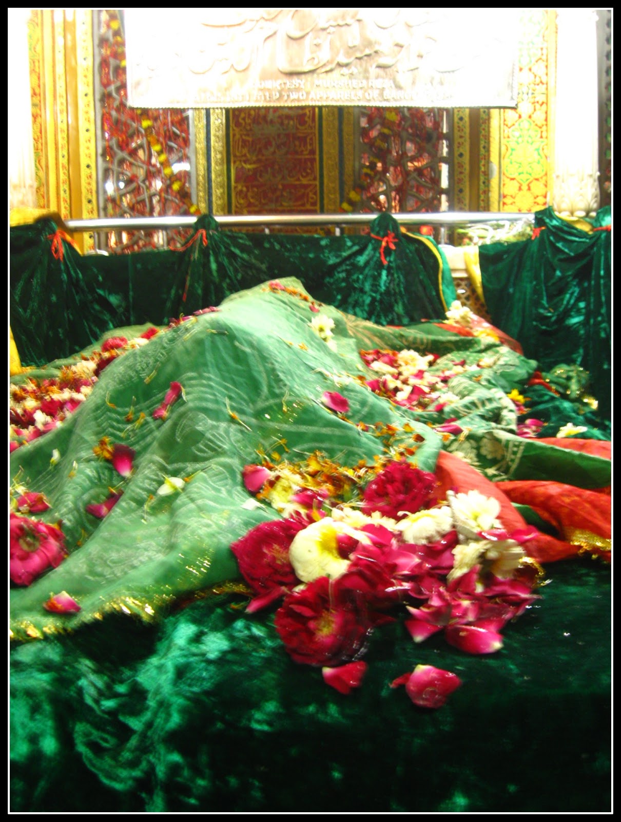 Here rests Hazrat Nizamuddin Aulia, affectionately known as Mehboob-i ...