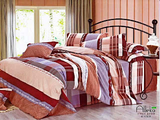 Sprei Cantik Motif Kotak Marun