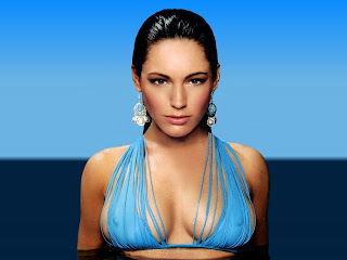 Free unwatermarked wallpapers of Kelly Brook at Fullwalls.blogspot.com