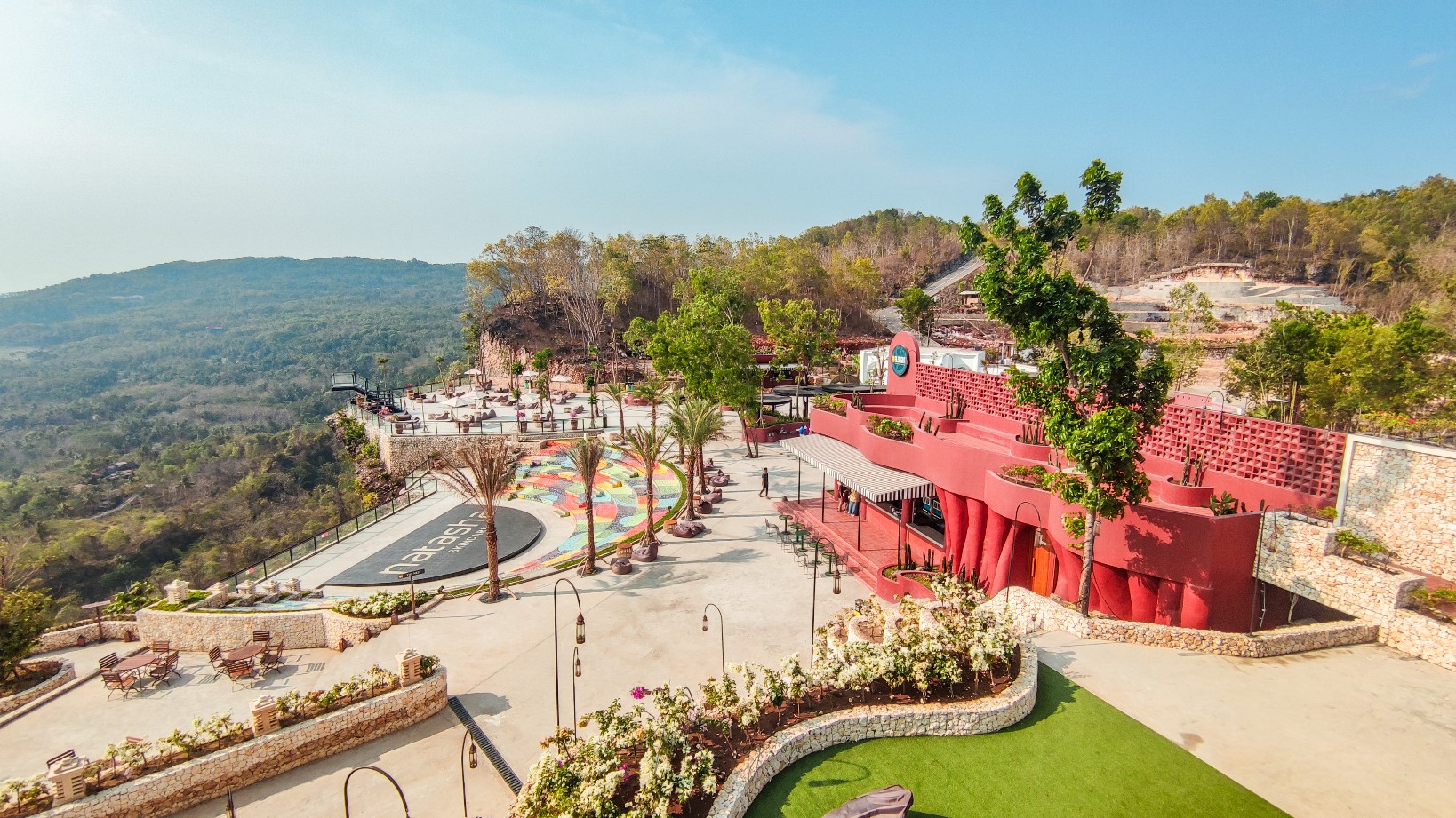 mozaic amphitheater obelix sea view jogja