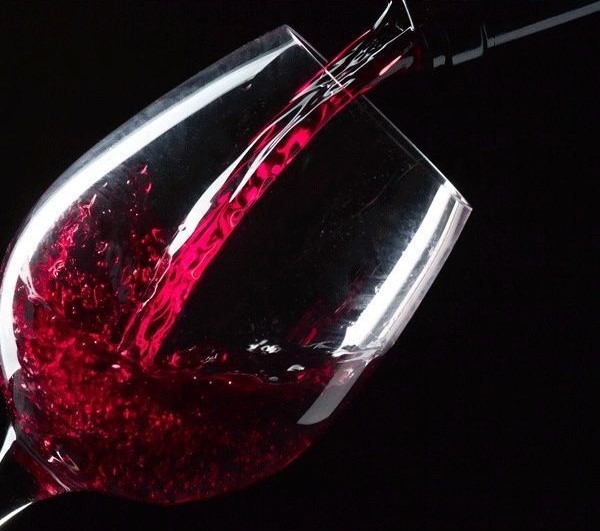 Mastering the Art of Holding a Wine Glass: A Connoisseur's Guide