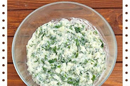 Easy Spinach Dip Cheese Sticks