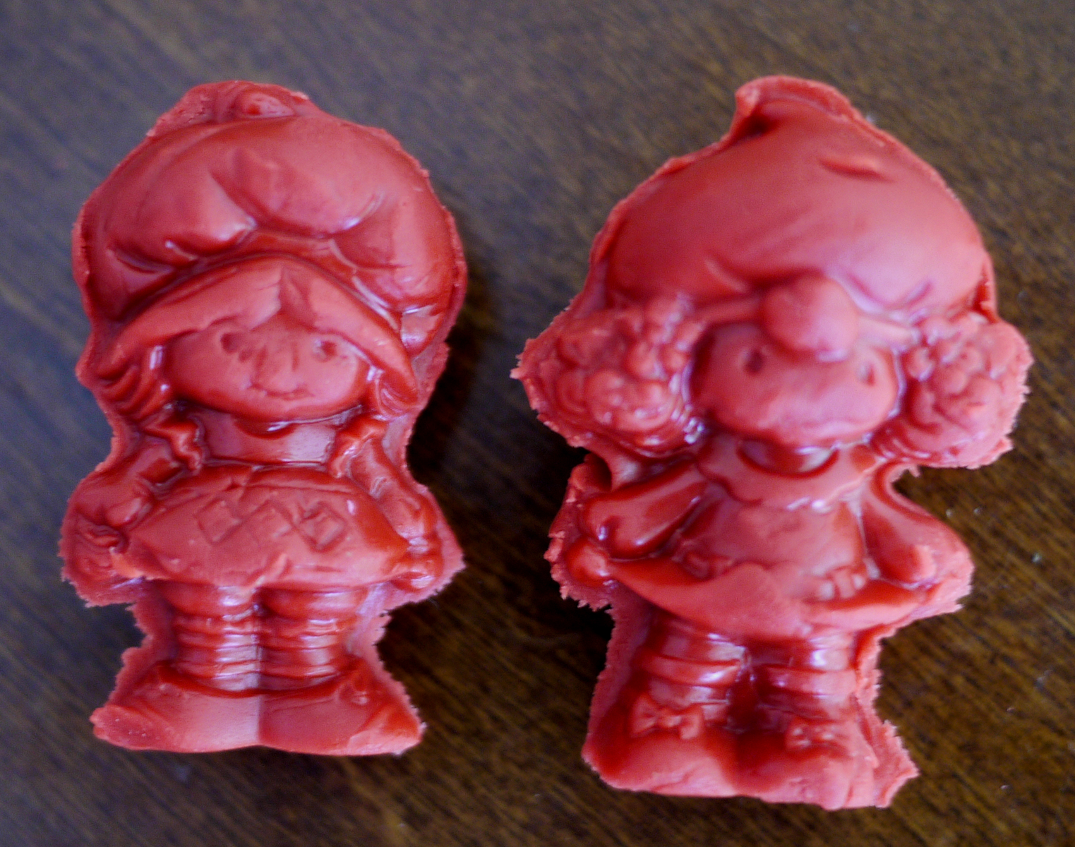 Vault 1541: [] Play-Doh: Cowboy & Strawberry Shortcake Sets