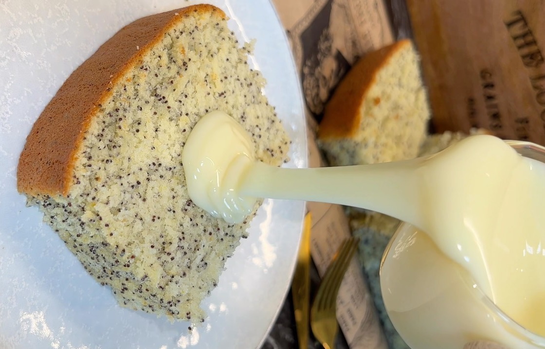 Orange poppy seed cake - a bakery near me