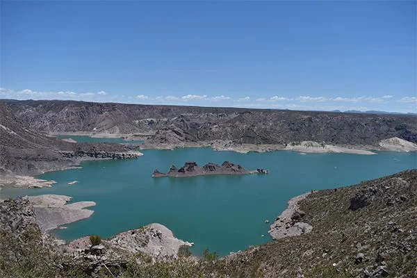 Embalse Valle Grande