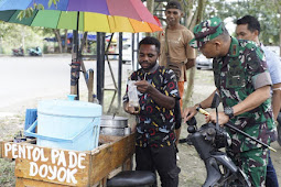 Pemuda Yahukimo, Zakeus Keroman Jual Ciloh Demi Bayar Uang Kuliah di Jayapura