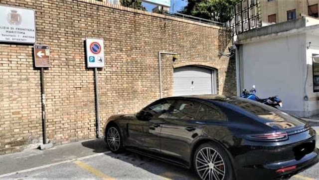 Stolen Black Porsche ready to be shipped for Albania blocked in Ancona