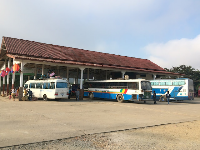 bus station luang prabang laos