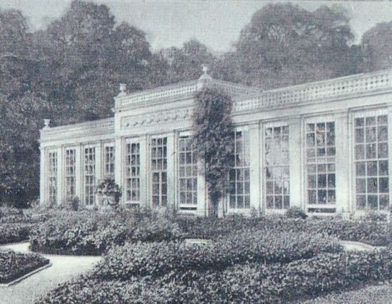 The Orangery in Panshanger Park in 1895 - photograph of a photograph displayed at the site Image by Hertfordshire Walker released under Creative Commons BY-NC-SA 4.0