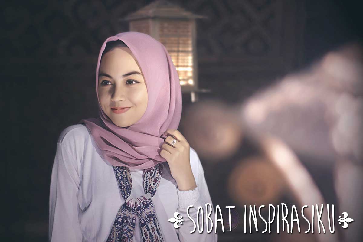 Kenalan Dengan 10 Vlogger Hijab Cantik Yang Populer Di Indonesia