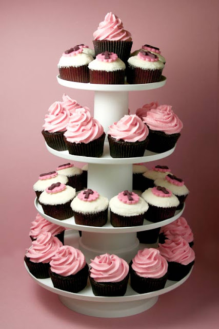 Sweet Pink Cupcakes Tower