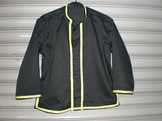 Uniform Silat dan Pakaian Lelaki