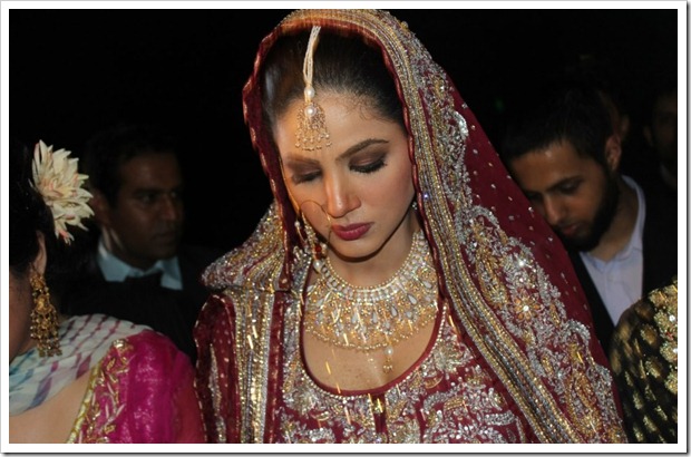 Annie-Khalid-Wedding-Marriage-Ceremony-Pictures[mastitime247.blogspot.com]-5