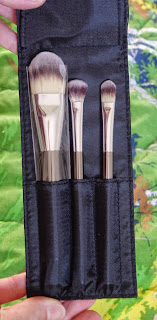 IT Cosmetics Heavenly Luxe 6-Piece Brush Collection With Travel Case (other 3 brushes).jpeg