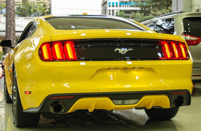Ford Mustang 2015 - "ngựa hoang" náo loạn Việt Nam