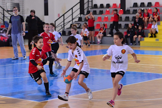 Manejo de Bola e Corpo no Handebol