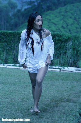 Jiah Khan Wet Images