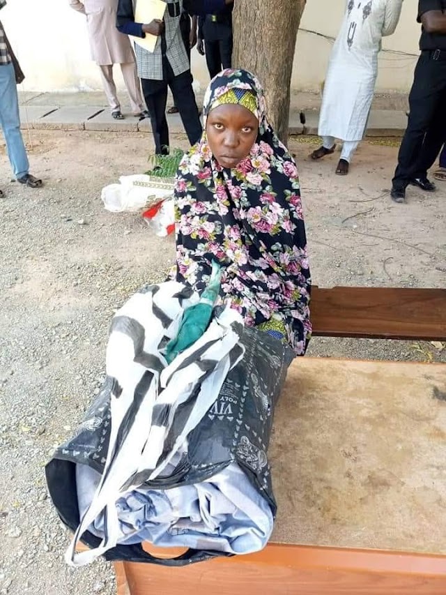 HAVE YOU MET HER: The 17 Year Old Housewife Who Stabbed Her Husband To Death In Katsina State?