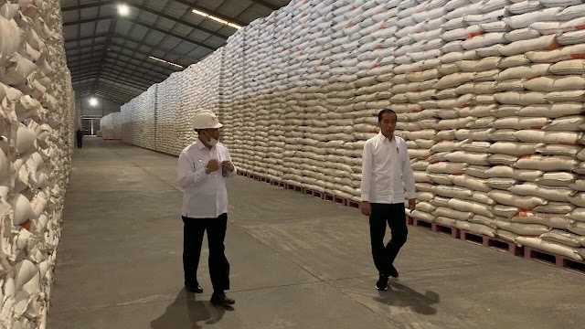 Serap Produksi Petani, Stok Beras Bulog Tembus Satu Juta Ton