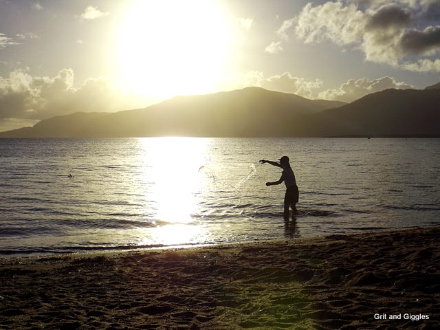 http://gritandgiggles.blogspot.com.au/2015/04/catching-sun.html
