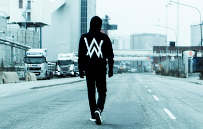 "Lirik Lagu Alan Walker - Diamond Heart"