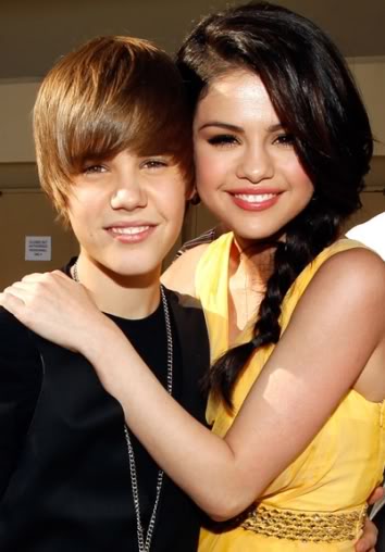 Justin Bieber Kisses Selena Gomez On The Lips. selena gomez and justin bieber