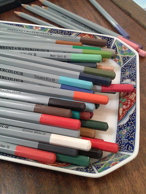 close up photo of watercolor pencils