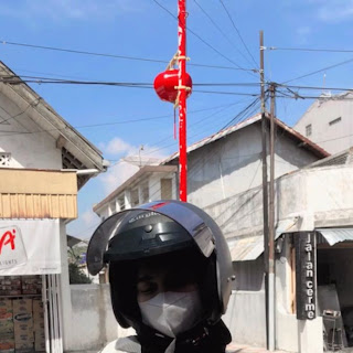 Mengapa CEWEK CANTIK Memilih Helm? 5 Alasan yang Mungkin Bikin Anda Terkejut Mengapa CEWEK CANTIK Memilih Helm? 5 Alasan yang Mungkin Bikin Anda Terkejut