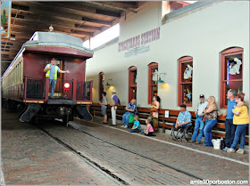 Stockyards Station: Grapevine Vintage Railroad