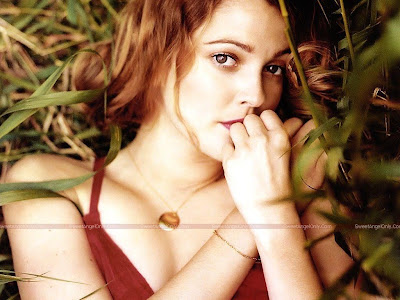 Drew_Barrymore_Hot_Wallpapers_Fun Hungama-forsweetangels.blogspot.com