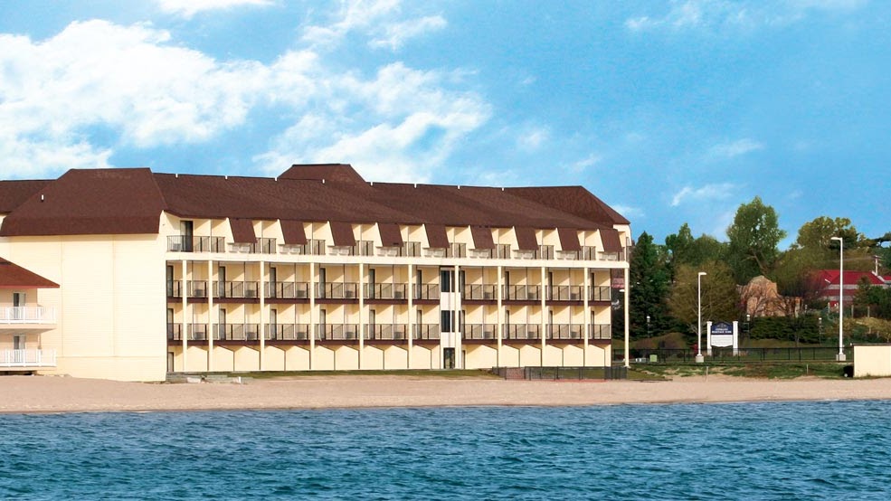 Mackinac Island - Mackinaw City Hotels On The Beach