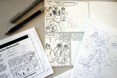 Mir Roy is drawin comic strips - Mir Roy zeichnet Comics