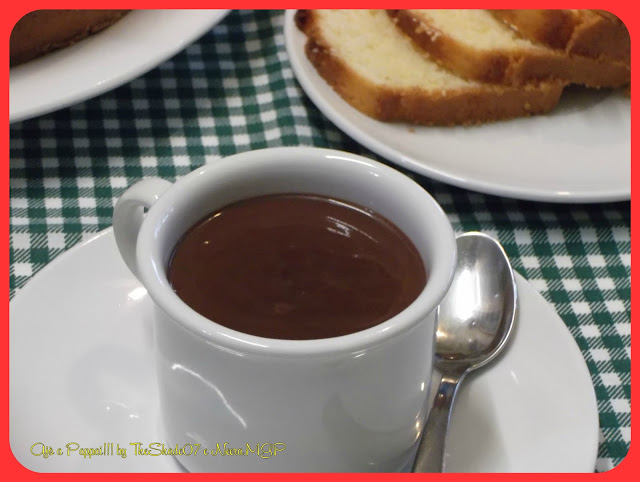 Foto della ricetta della cioccolata calda in primo piano