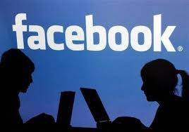   Usaha di Facebook sanggup dibilang cukup efektif alasannya blogger Cara Membuat Fanspage Blog/Website Usaha di Facebook