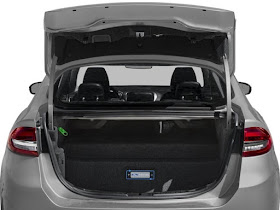 2018 Ford Fusion Platinum Energi trunk with battery pack