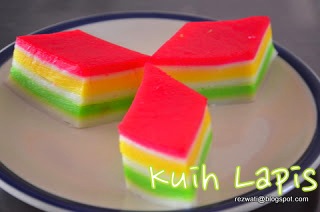 Wind of Change: KUIH LAPIS(KUIH PELANGI)