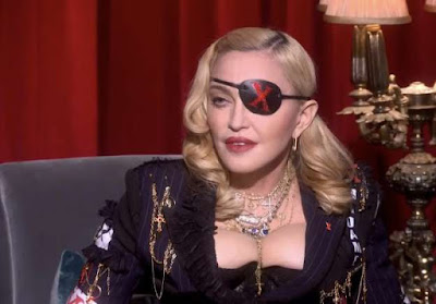 Madonna, ft. Maluma -  MEDELLIN - accordi, testo e video