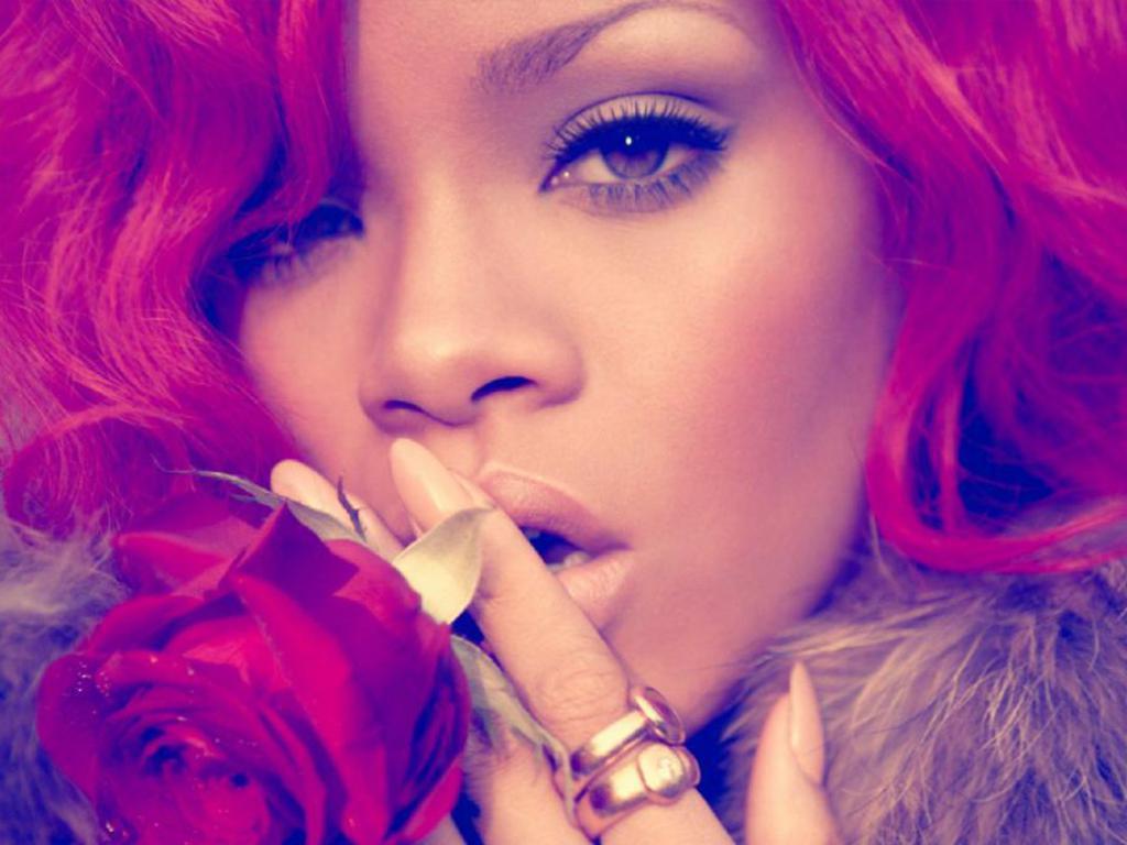 ... Rihanna wallpaper 2012 | Funny pictures - Cool Photos - Hot wallpapers