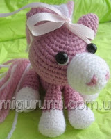 http://translate.googleusercontent.com/translate_c?depth=1&hl=es&rurl=translate.google.es&sl=ru&tl=es&u=http://amigurumi.com.ua/pattern/36-dlya-novichkov/106-malenkoe-poni-krjuchkom&usg=ALkJrhj-ba7eALa2PBA9aQlCTbsCWw_Fpg