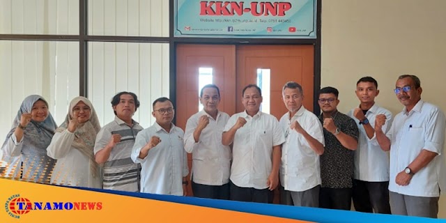 Tim KKN UNP bersama Ketua LPPM UNP mematangkan Program IKN - PPM UNP