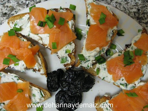 dip-de-queso-de-cabra-y-salmon-ahumado