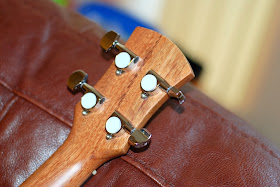 Noah Monkeypod Tenor tuners