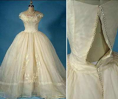 antique lace wedding dresses pictures