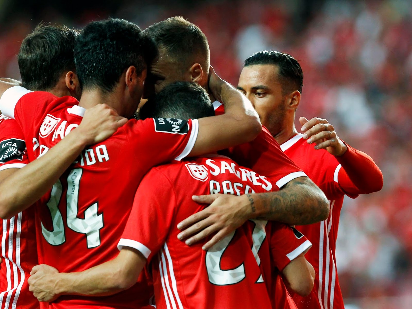 O Fura-Redes: Benfica 2-0 Gil Vicente: campeão só precisou ...