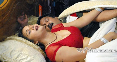 http://hotindiancouples4u.blogspot.com/